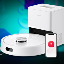 A Roborock Q7 M5+ robot vacuum on colorful background