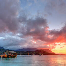 Usa, Hawaii, Kauai, Hanalei Bay by Michele Falzone