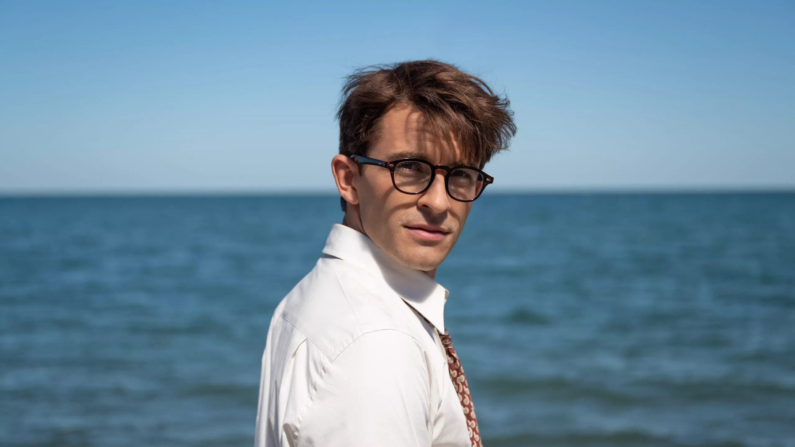 Jonathan Bailey -- Fellow Travelers