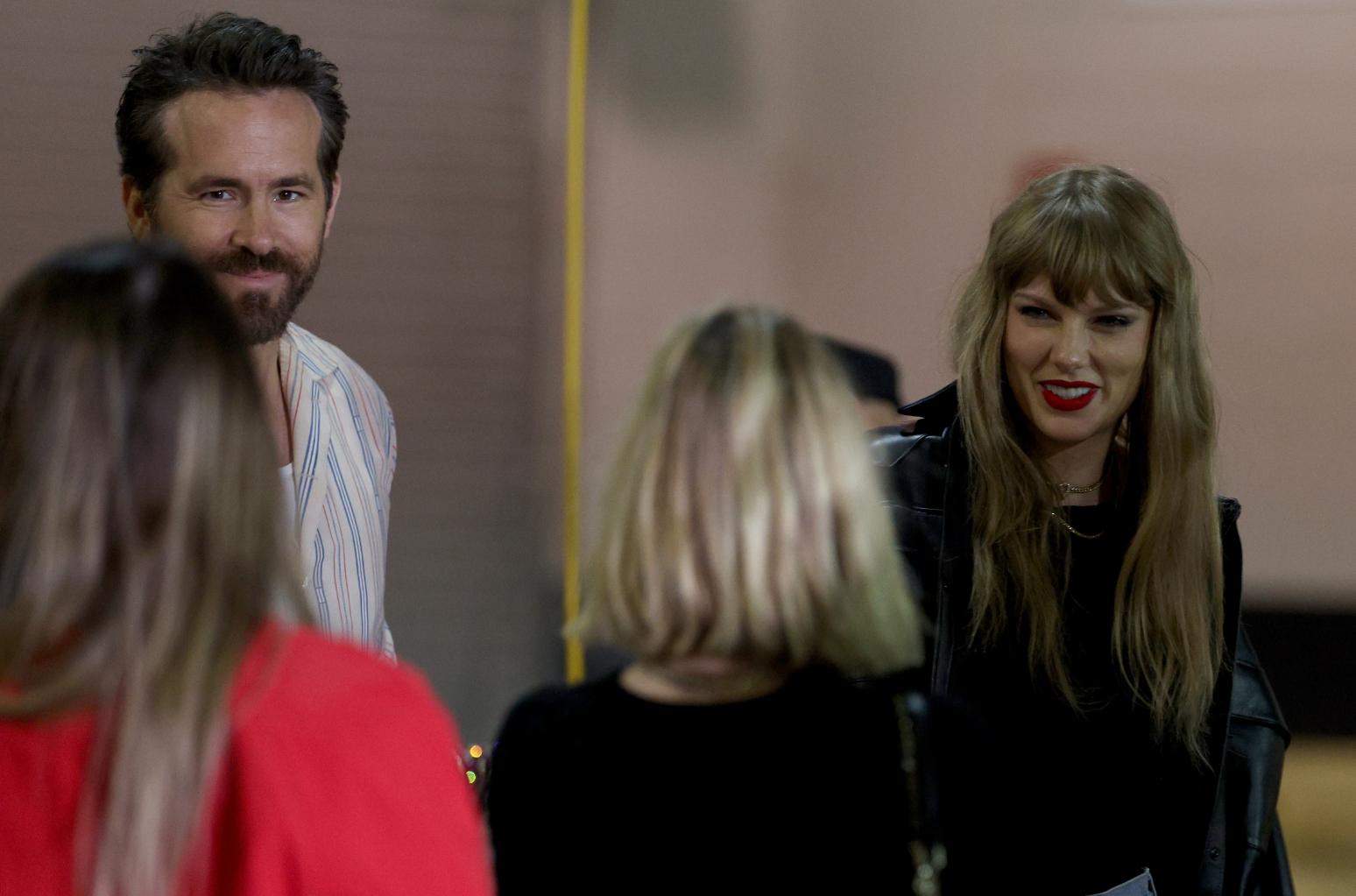 Taylor Swift Ryan Reynolds Chiefs-Jets