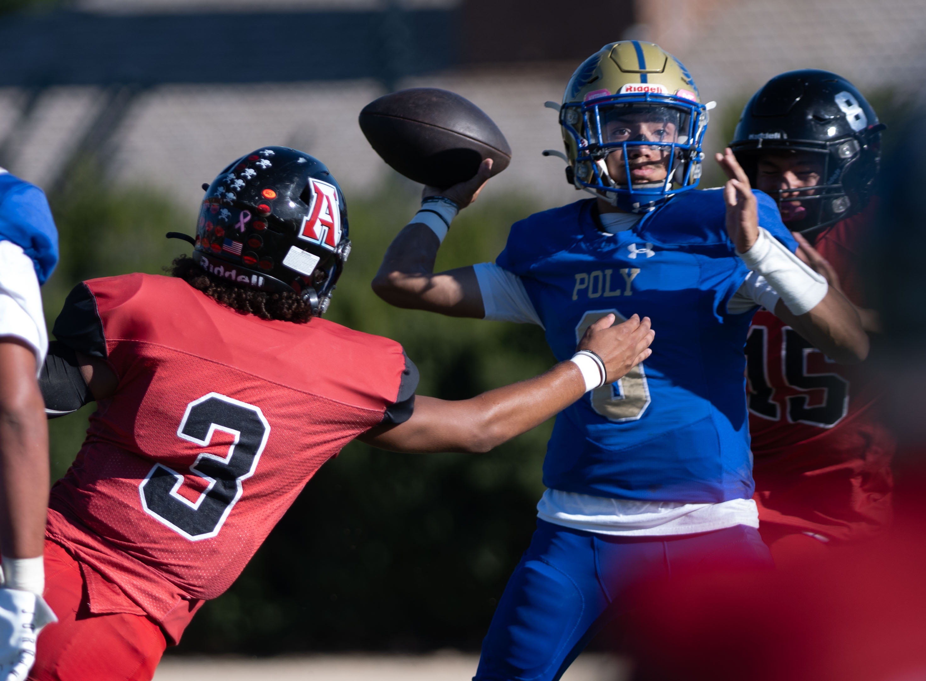 Arleta’s Richard Pitts pressures Sun Valley Poly quarterback George Flores in an East Valley League game at Arleta High School in Arleta on Thursday, Oct.. 30, 2025. (Photo by Miguel Vasconcellos, Contributing Photographer
